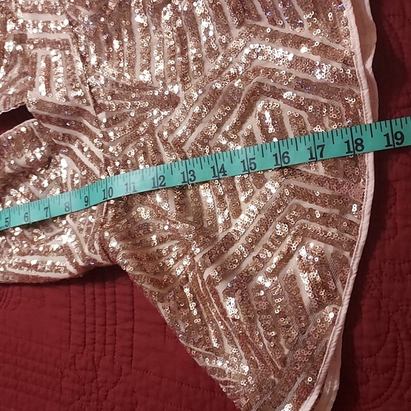 Forever 21 sequin top EUC - Picture 6 of 10